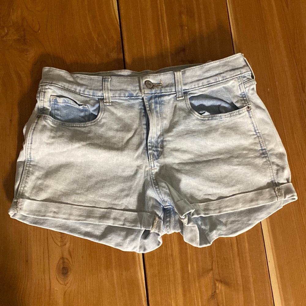 Old Navy Boyfriend Denim Shorts